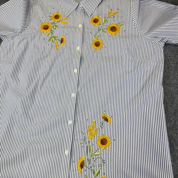 Quaker Factory by Jeanne Bice‎ XL Blue White Stripe Embroidered Sunflower Shirt - Picture 10 of 16
